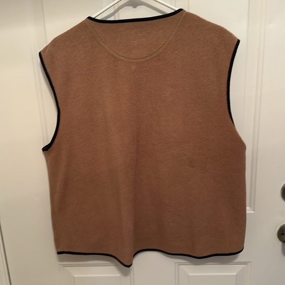 Orvis field best size large - Picture 3 of 3